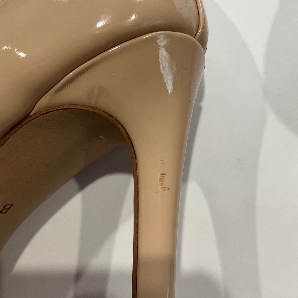 BCBGeneration Heidi Nude Patent Pointed Toe Pumps Stiletto Heels Sz 9 Minimalist - Picture 10 of 10